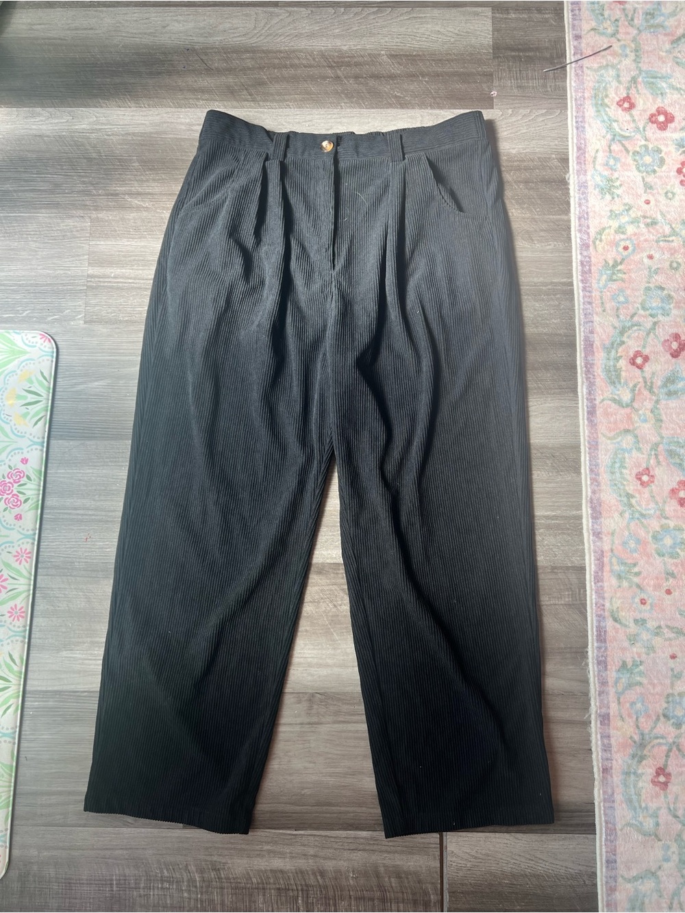 Fabletics Black Pleated High-Rise Trousers